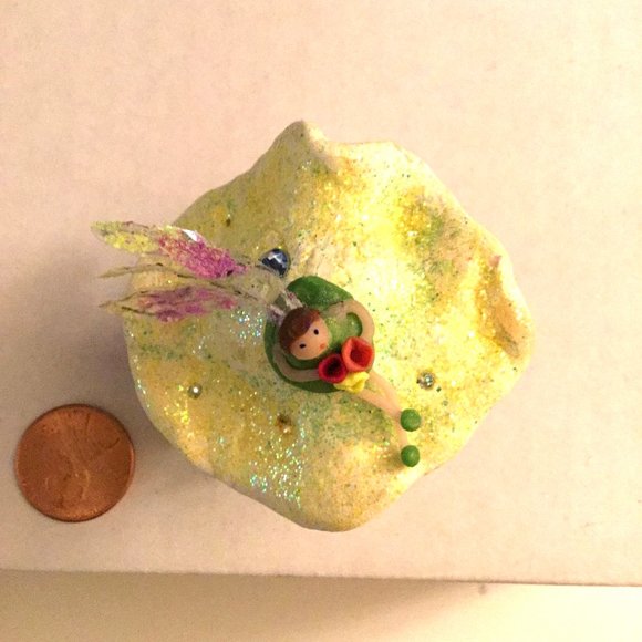 Mini Shroomie & Magical Fairy holding flowers, Swarovski Crystals in Cap! - Picture 7 of 7